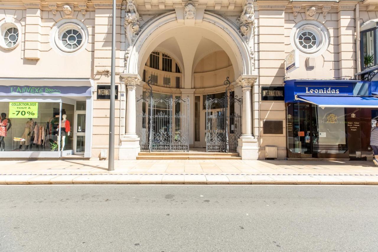 International Rosa Blue - Design - Centre - Ancien Palace Apartment Vichy